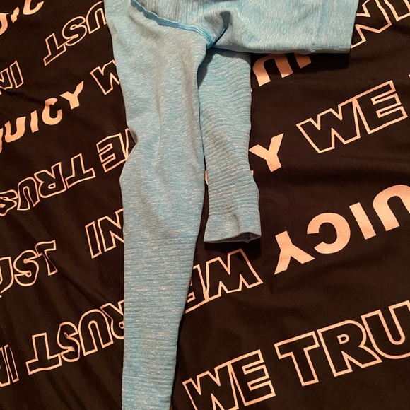 Alphatele Xs gym set, leggings and crop top. - Picture 4 of 4